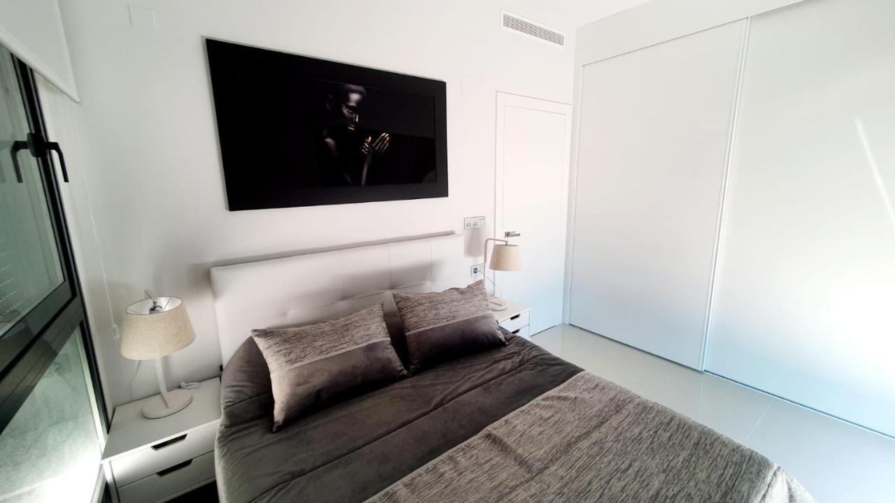 New 2022 Casanovas-Apartment Torrevieja Center Екстериор снимка